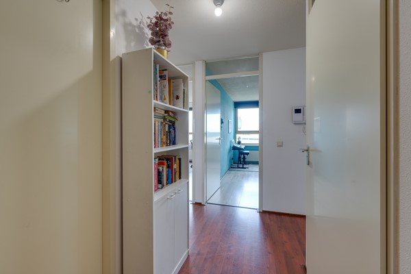 Medium property photo - Marga Klompéhof 90, 1314 WR Almere